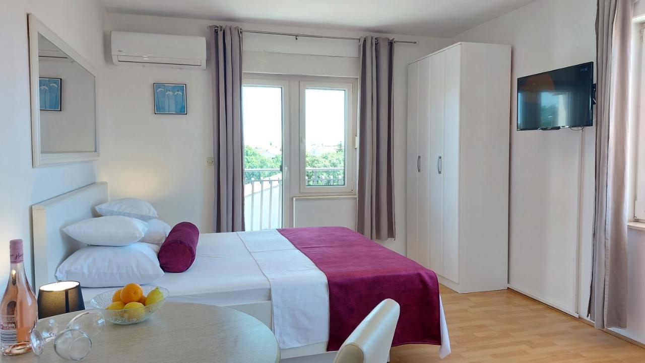 Sea Side Apartments Vodice Exterior foto