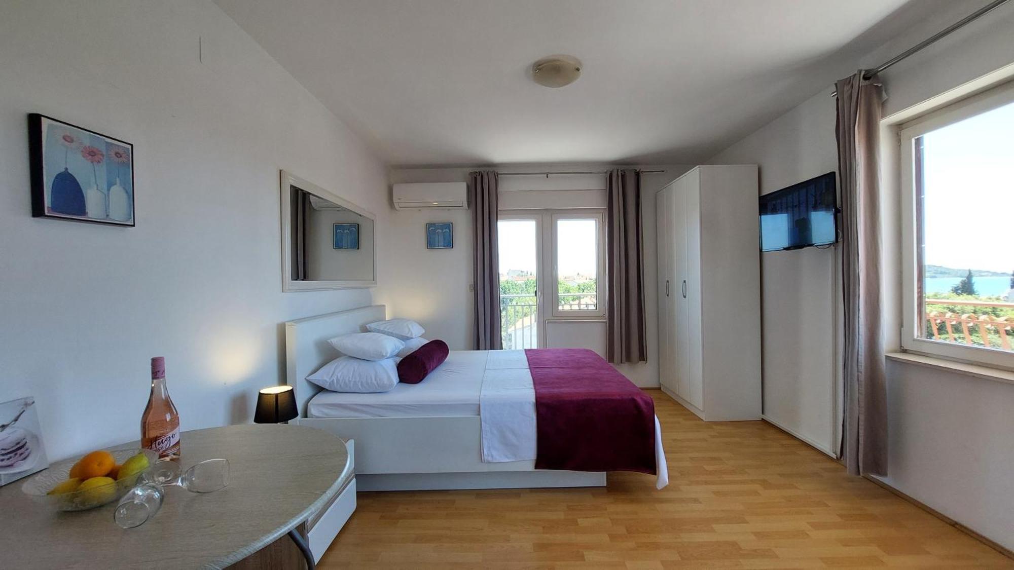 Sea Side Apartments Vodice Exterior foto