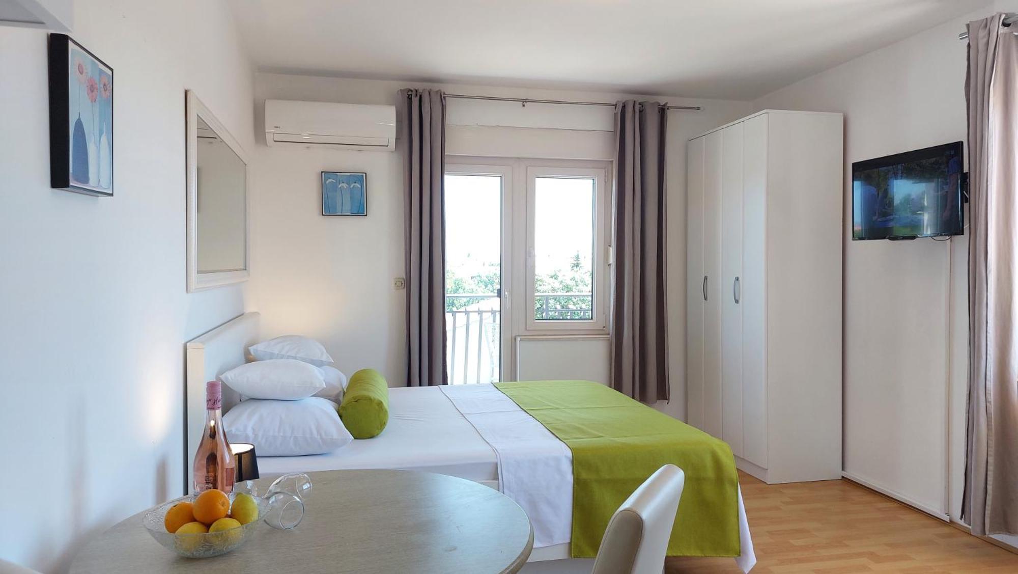 Sea Side Apartments Vodice Exterior foto
